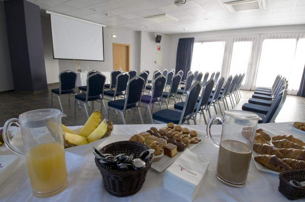 Hotel Salat Resort Les Borges Blanques Ανέσεις φωτογραφία